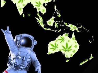 AUSTRALIANS WANT LEGAL WEED