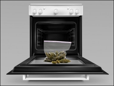 HOW DO YOU DECARB CANNABIS IN AN OVEN
