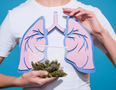 LUNG CANCER AND MARIJUANA USE 