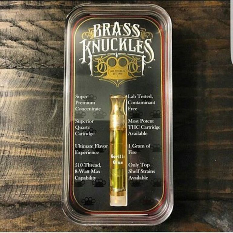 Brass Knuckles Pen + SkyWalker OG 1 Gram | PeakD